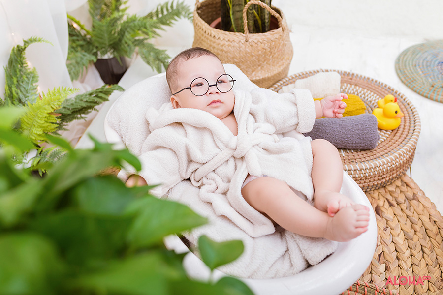 album ảnh gia đình bé tôn